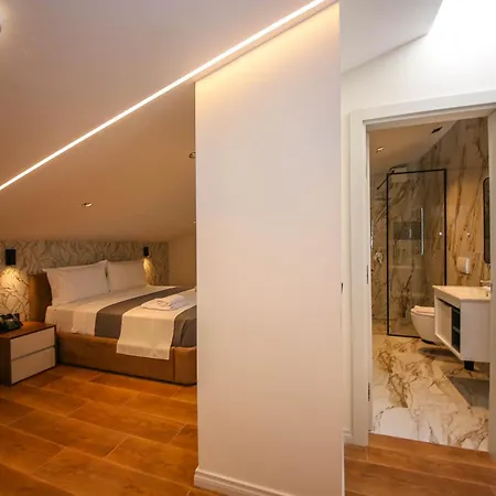 Comfort Boutique 4*