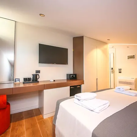 Hotel Comfort Boutique 4*