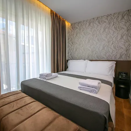 Comfort Boutique 4* Tirana